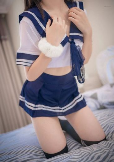 國產精品美女自拍視頻-超清免費高清完整版