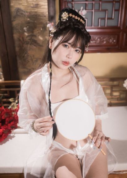 美女在朋友圈發(fā)舞蹈視頻-佳片國(guó)語(yǔ)版完整版