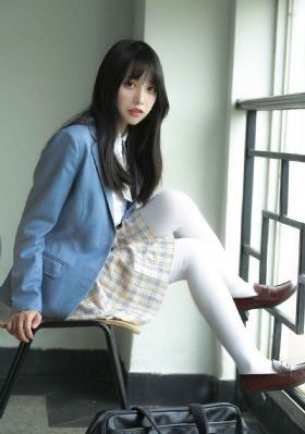 美女的胸(無遮擋)-獨播中文字幕
