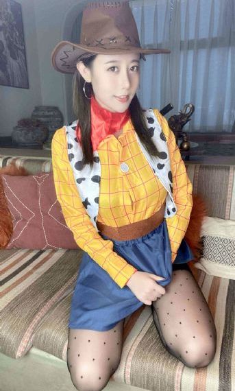 國產美女在線觀看免費-迅雷下載免費國語