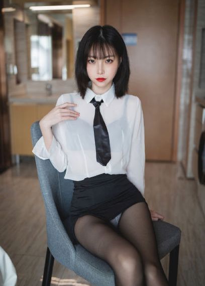 女主從小被c到大h辣文鳳凰女-神馬不卡在線手機觀看