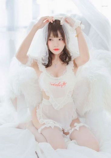 護(hù)士解開(kāi)衣服給老頭喂奶-影視大全免費(fèi)國(guó)語(yǔ)