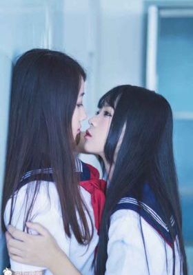 女星與有婦之夫車內偷情被抓正著-續集高清無刪減
