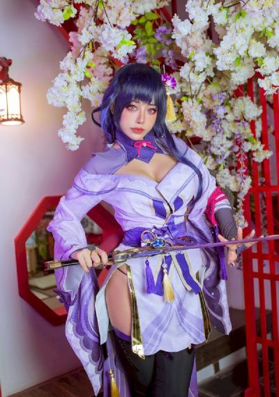 蜜蜂少女-韓國倫理完整視頻大全