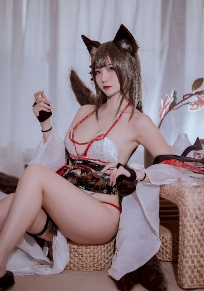 亞洲國產(chǎn)歐美在線人成大黃瓜-精彩預(yù)告高清視頻觀看