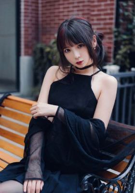 粉嫩中出無碼視頻-免費日韓免費觀看超清